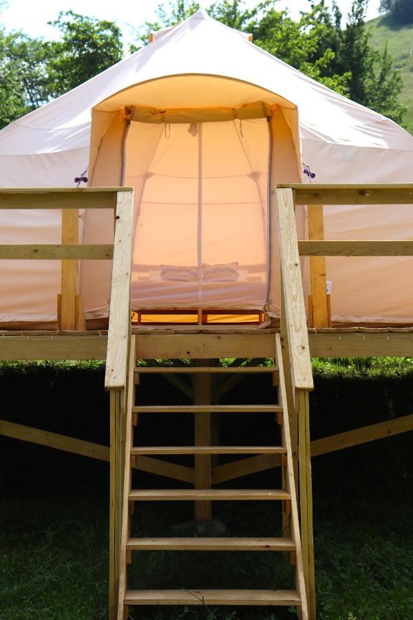 Flore'S Garden Glamping Bran  Ngoại thất bức ảnh