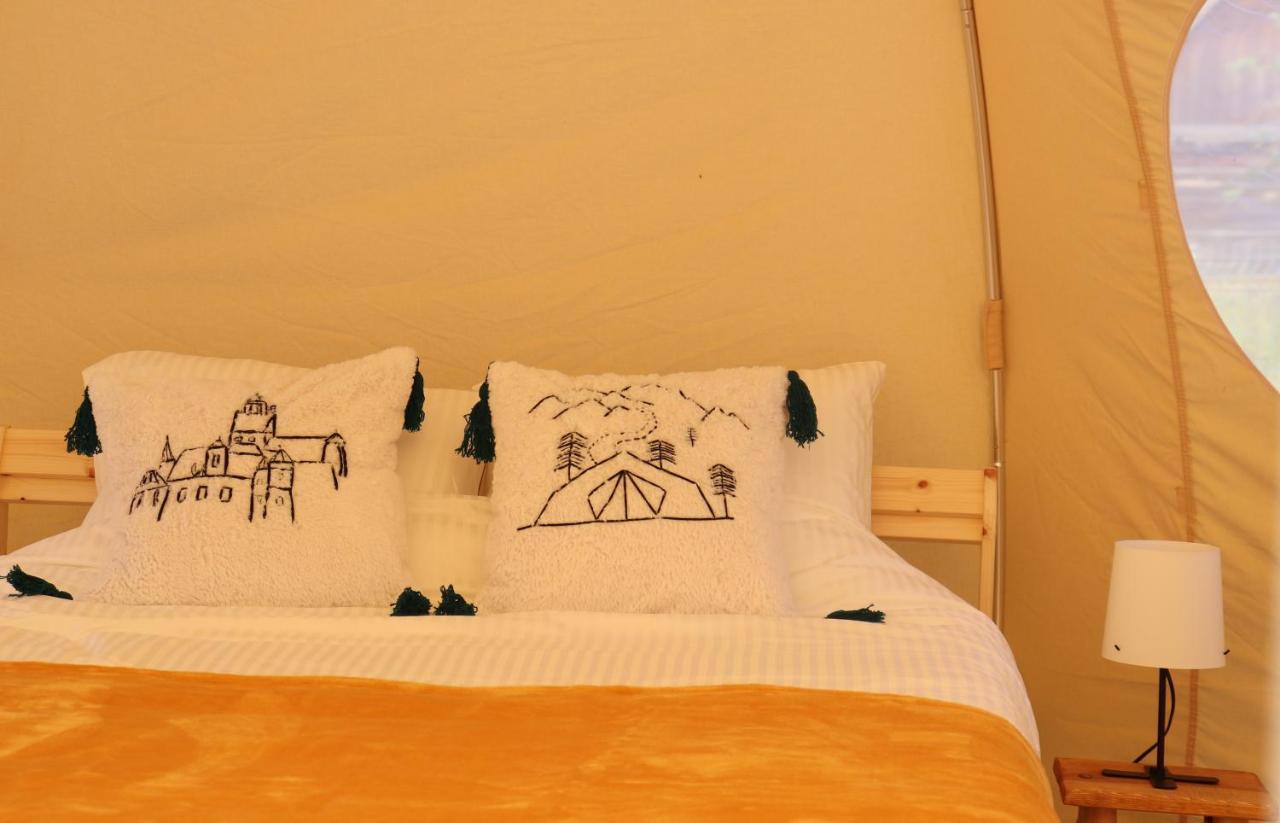 Flore'S Garden Glamping Bran  Ngoại thất bức ảnh